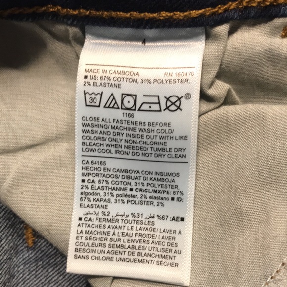 Old Navy Mid-Rise Power Slim Straight Jeans - Picture 8 of 12
